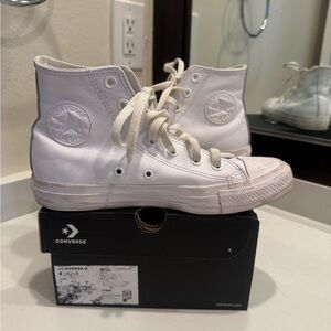 Converse - White Mono Chrome